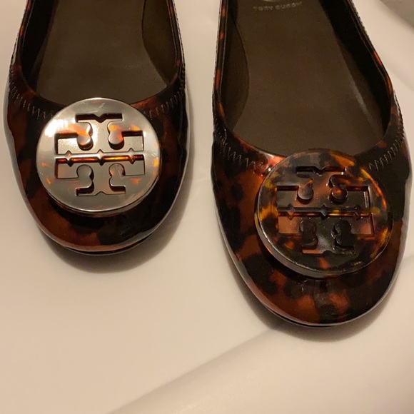 Tory Burch Minnie Travel Ballet Flat with logo - Picture 3 of 5